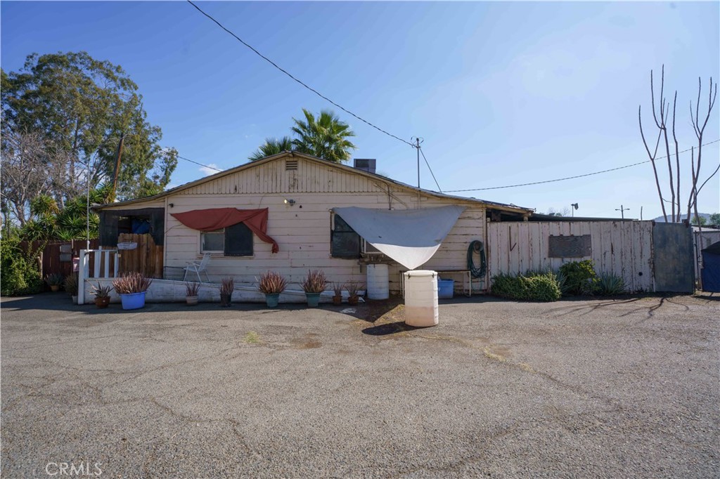 1204 6th Street Property Photo 5