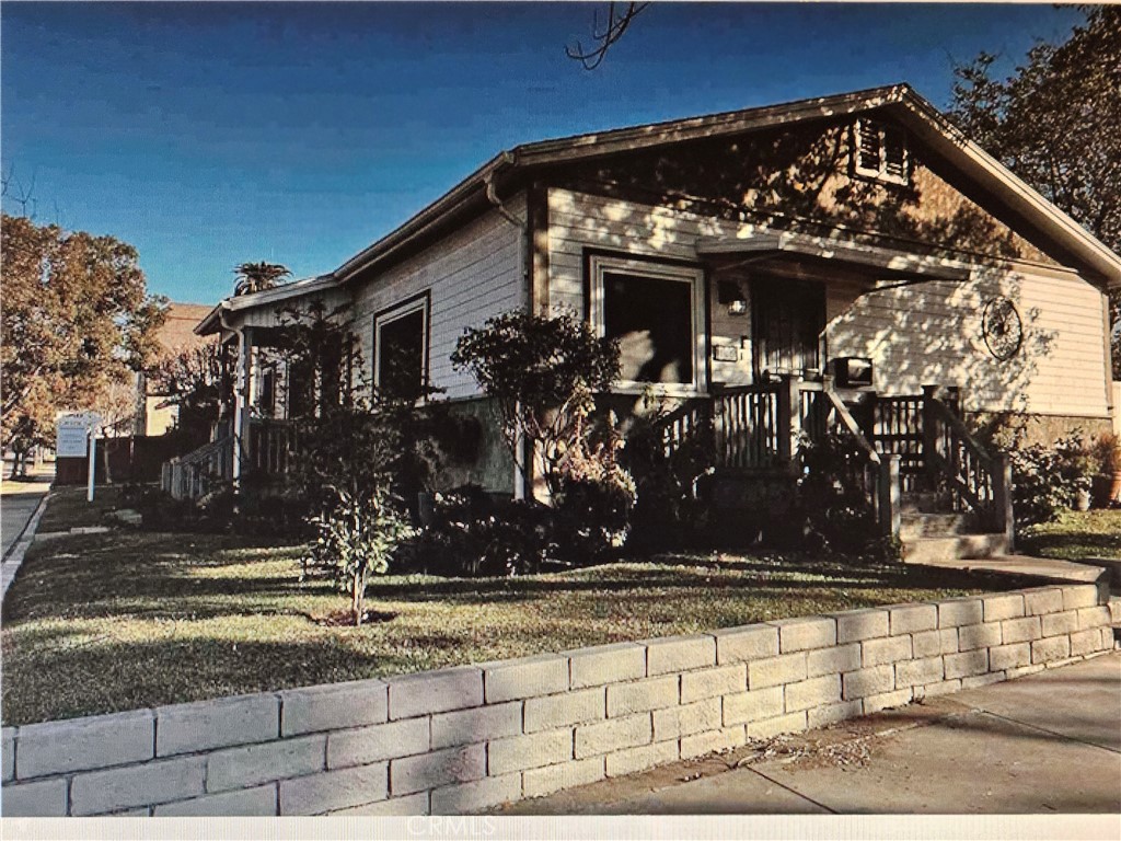 145 W 2nd Street Property Photo