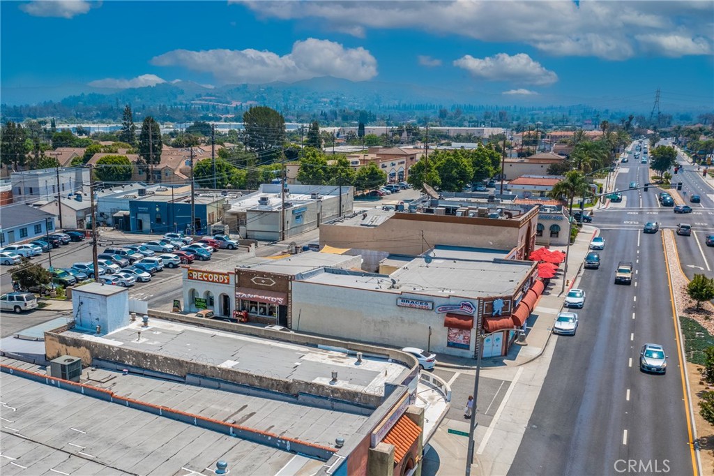 9227 Whittier Boulevard Property Photo 3