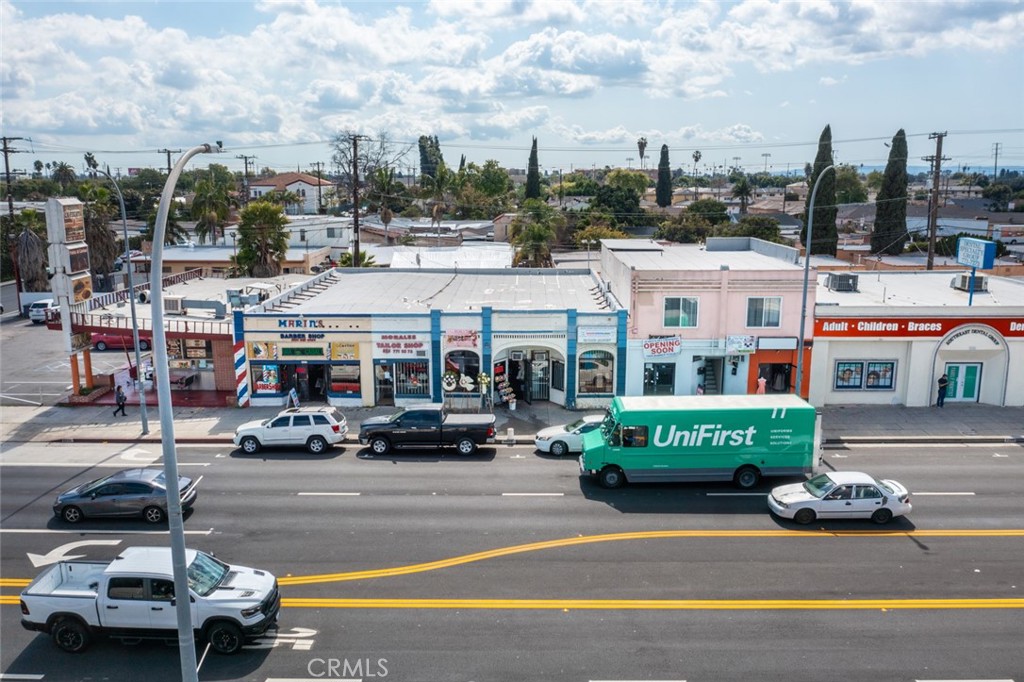 4342 Slauson, Pine Property Photo 8
