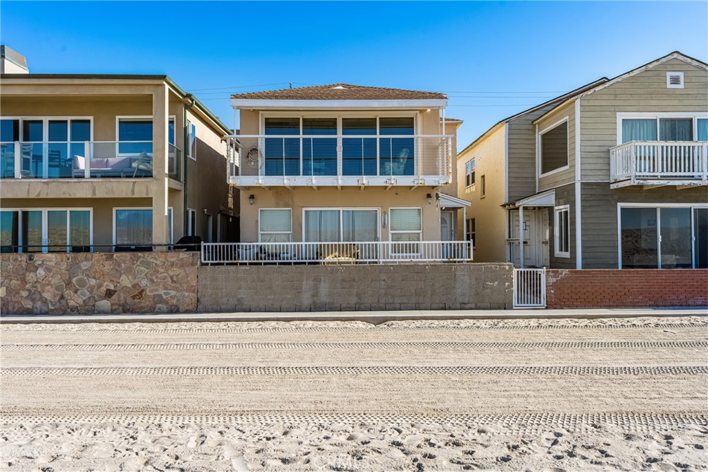 1207 Seal Way Property Photo
