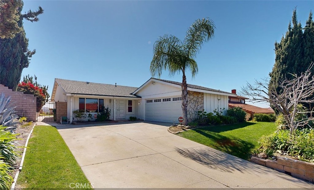 21440 Bella Pine Drive Property Photo