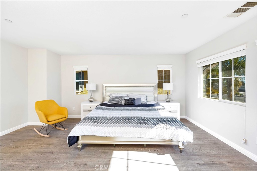 8049 Jamestown Circle Property Photo 12