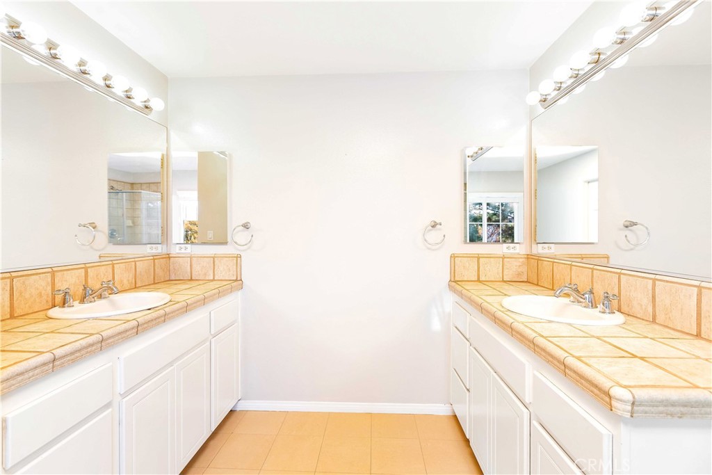 8049 Jamestown Circle Property Photo 19