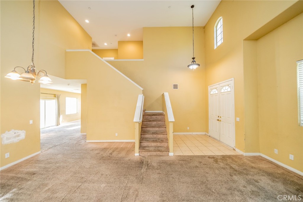 15868 Dianthus Street Property Photo 5