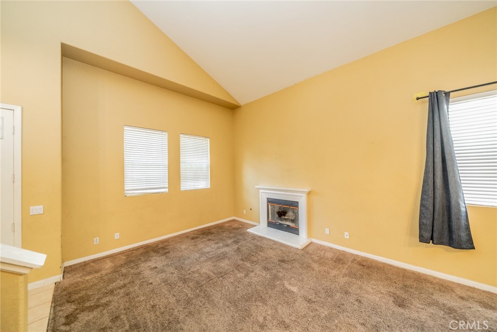 15868 Dianthus Street Property Photo 7