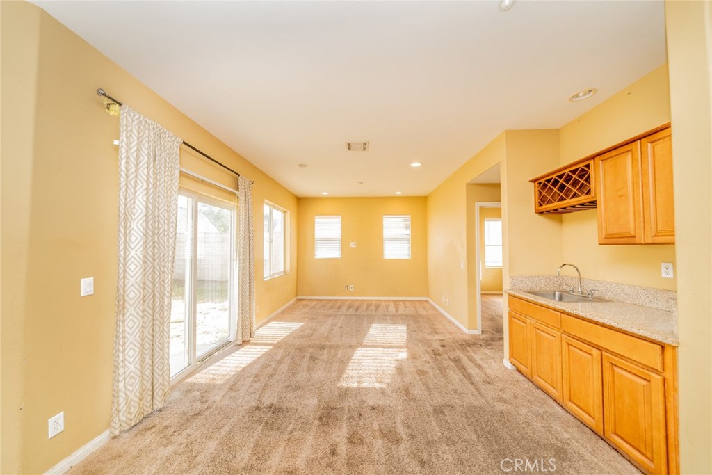 15868 Dianthus Street Property Photo 10