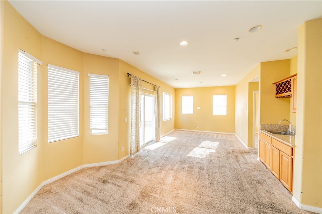 15868 Dianthus Street Property Photo 15