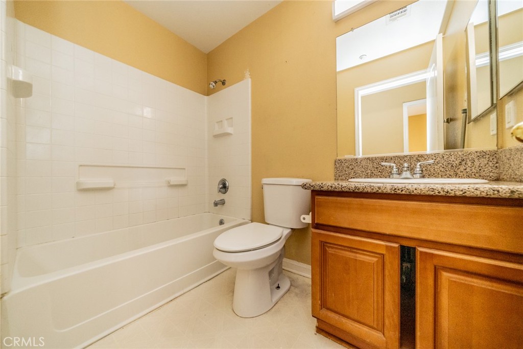 15868 Dianthus Street Property Photo 19