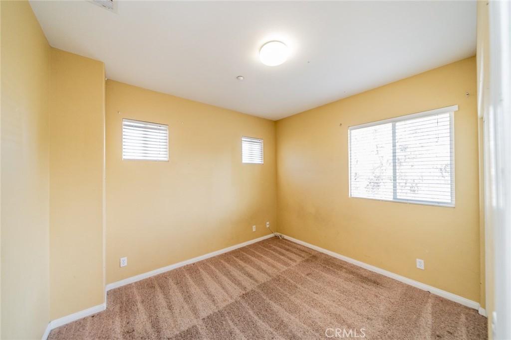 15868 Dianthus Street Property Photo 22
