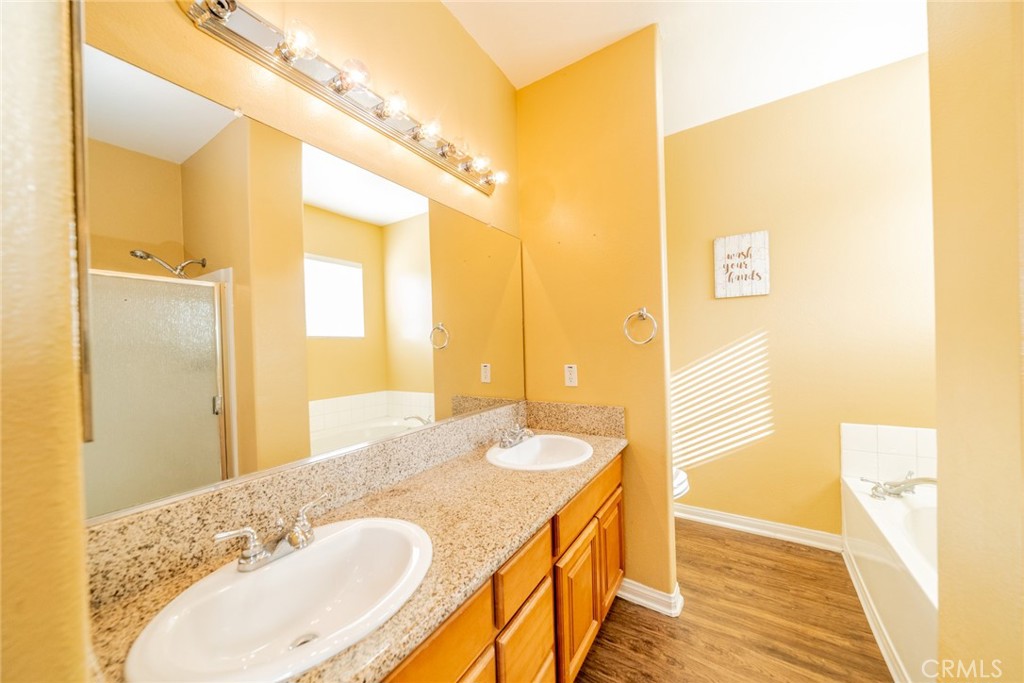 15868 Dianthus Street Property Photo 31