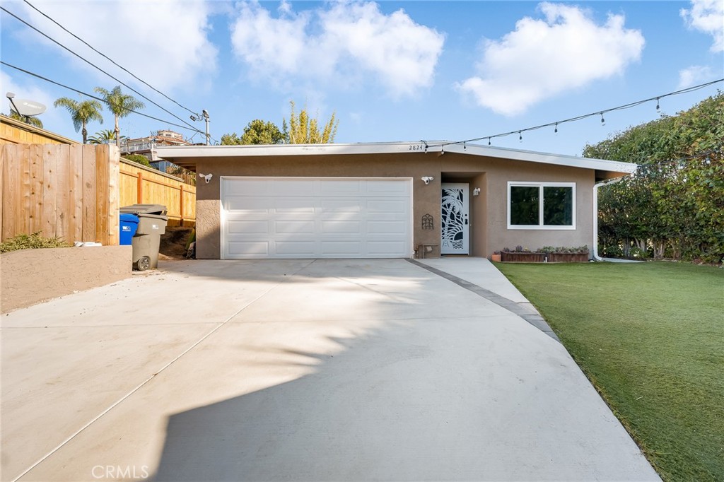 2824 Macdonald Street Property Photo