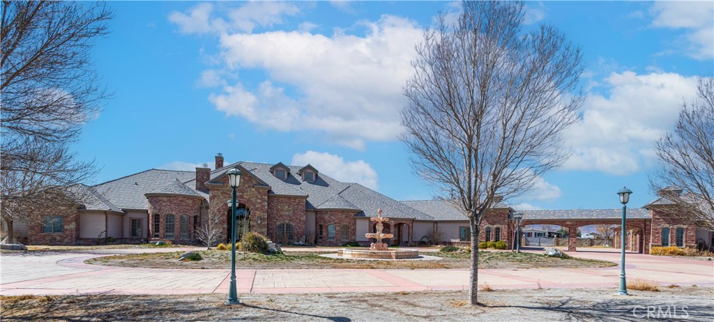 111 S Mahan Street Property Photo