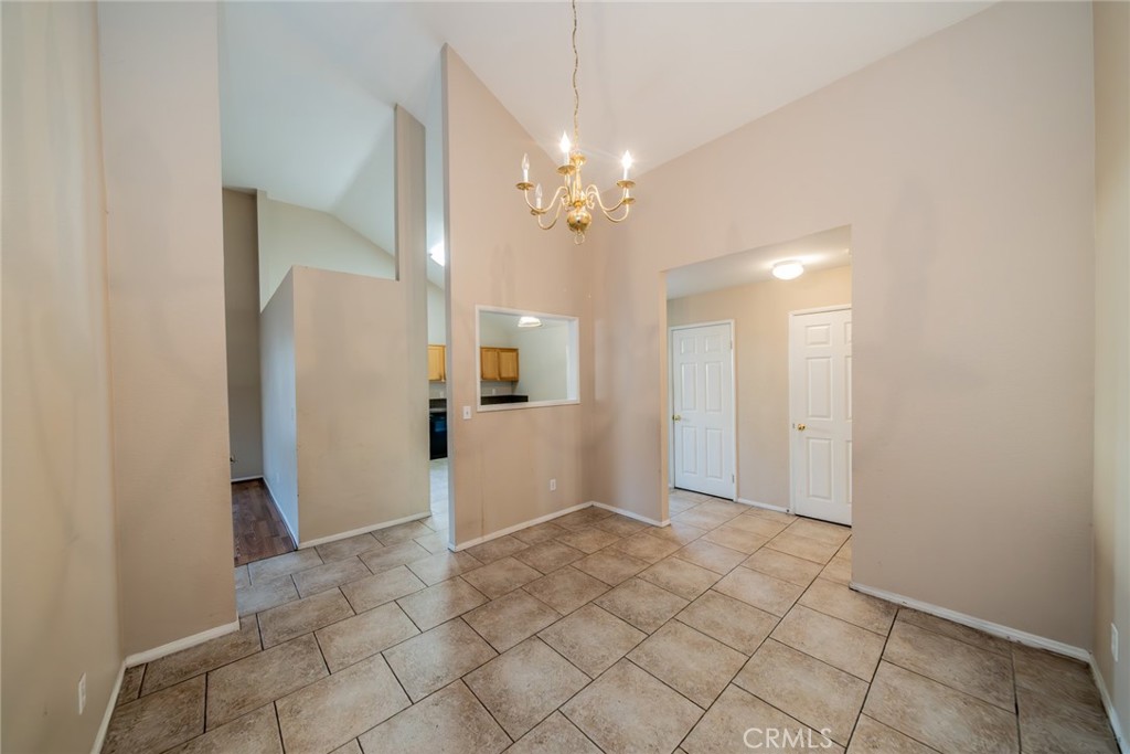 2701 Sunset Lane Property Photo 11