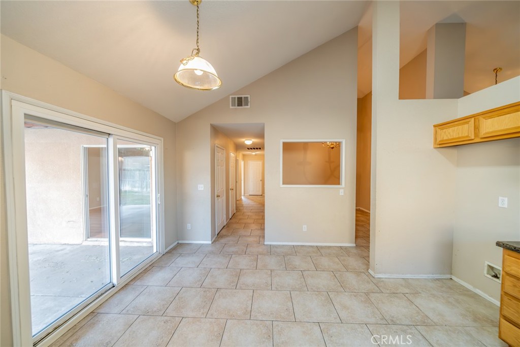 2701 Sunset Lane Property Photo 14