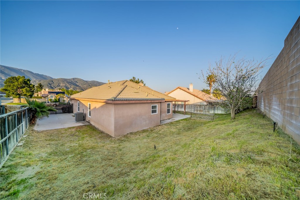 2701 Sunset Lane Property Photo 38