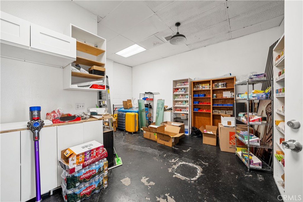 14907 Vanowen St, Van Nuys, Property Photo 11