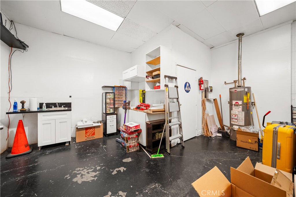 14907 Vanowen St, Van Nuys, Property Photo 13