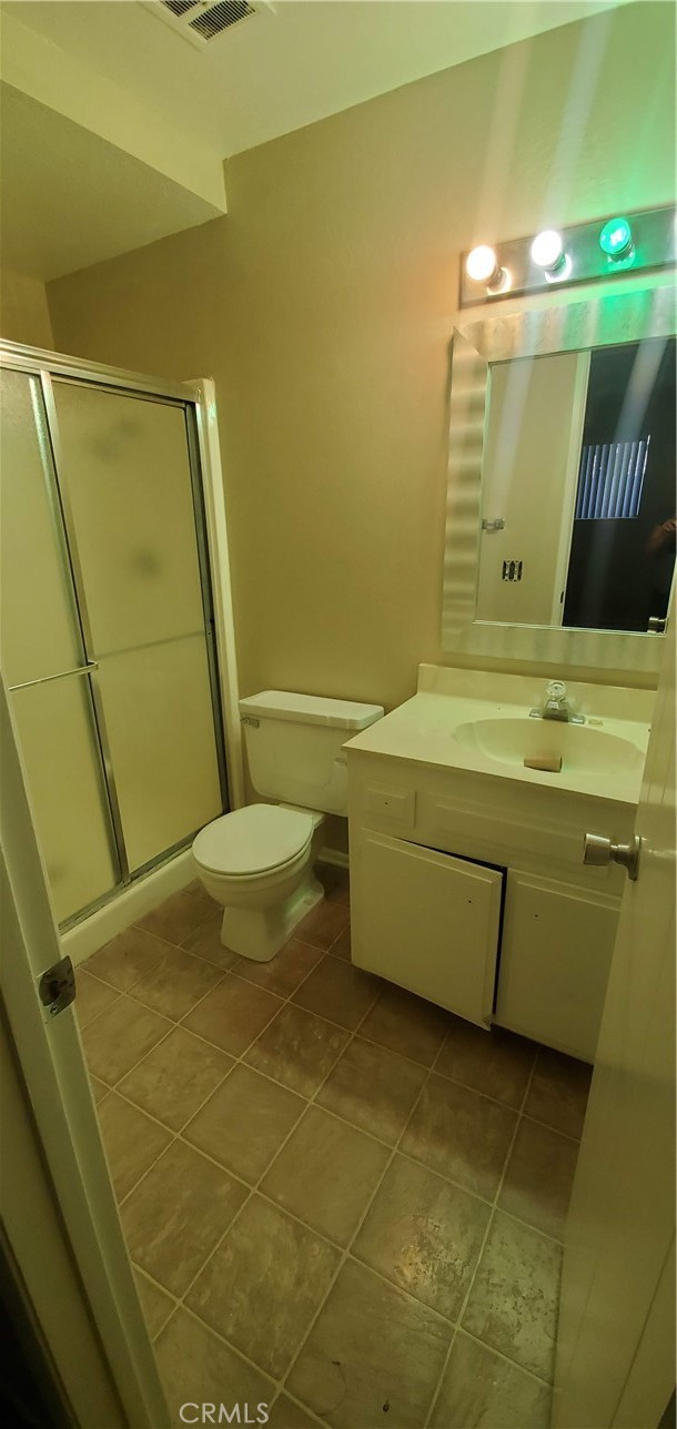 414 Nobel Avenue D Property Photo 13