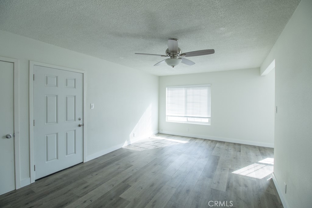 12415 Dunrobin Avenue C Property Photo