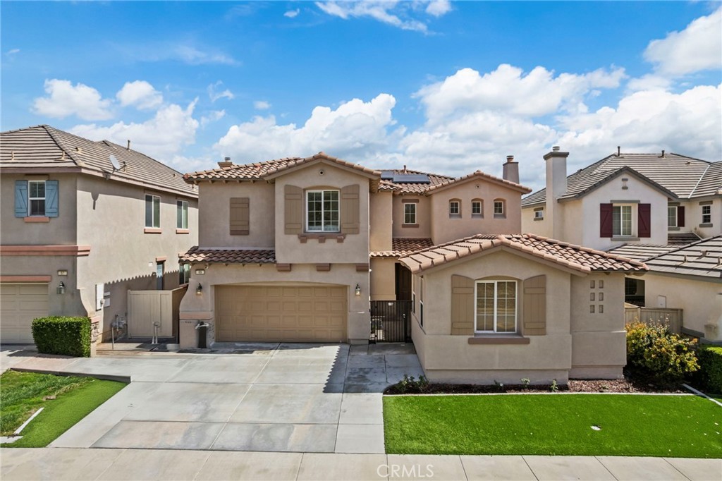 69 Plaza Avila Property Photo