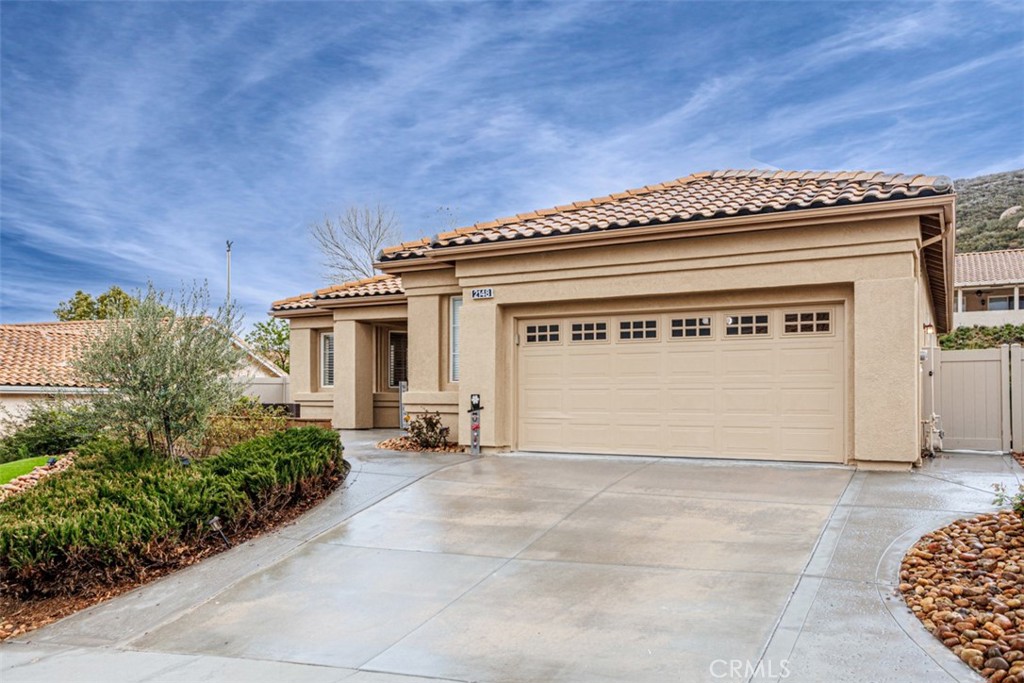2148 Birdie Dr Property Photo 1