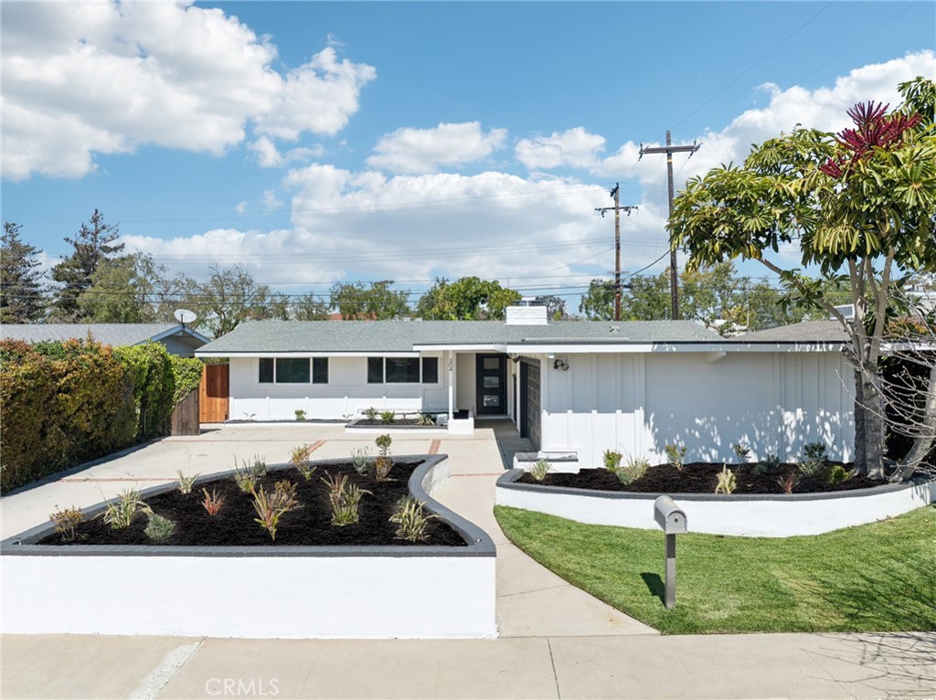 304 Hanover Drive Property Photo