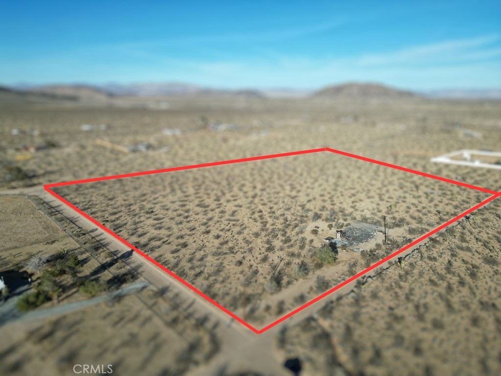 57186 Karol Road Property Photo 1