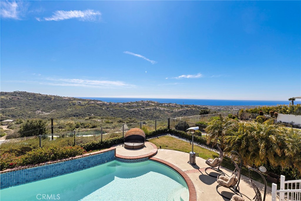 2 Drakes Bay Drive Property Photo
