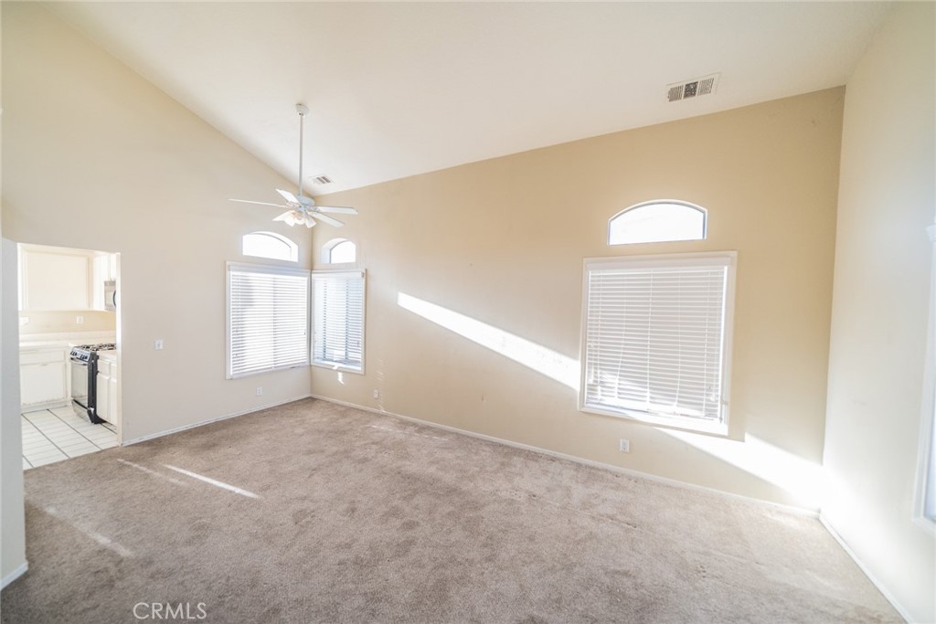 1115 Radka Avenue Property Photo 8