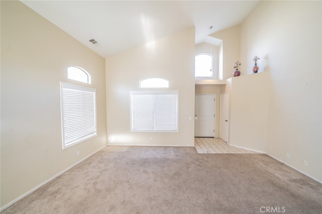 1115 Radka Avenue Property Photo 9