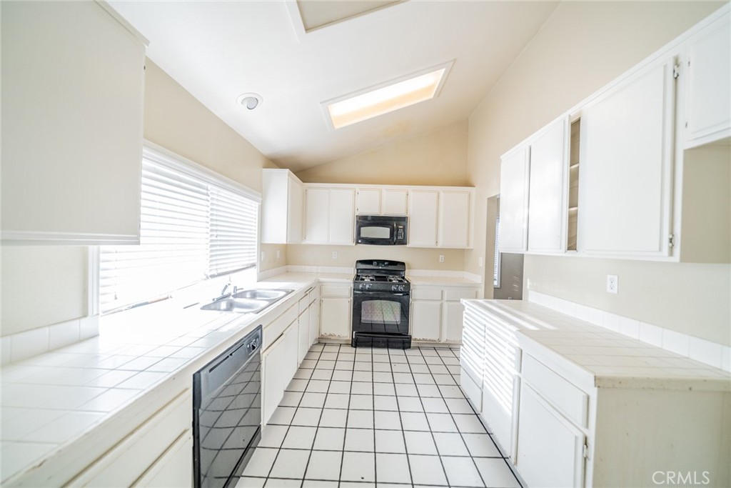 1115 Radka Avenue Property Photo 13