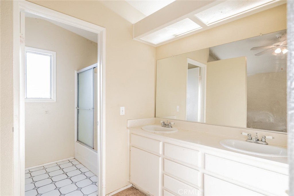 1115 Radka Avenue Property Photo 41