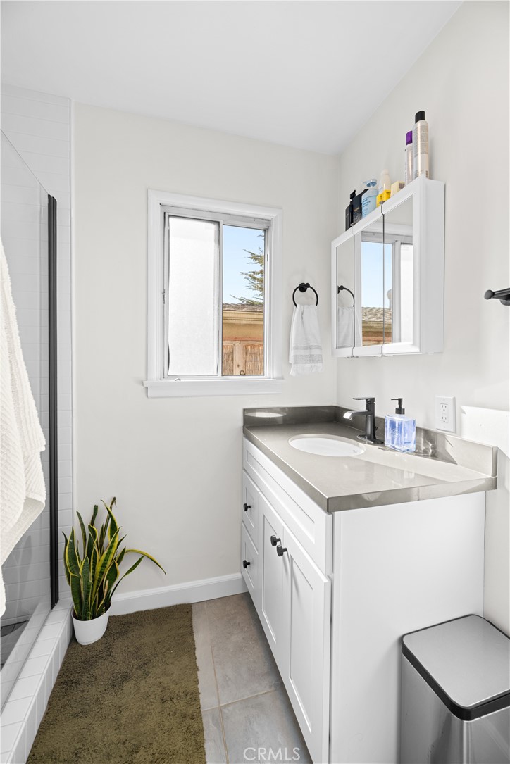 808 Buena Property Photo 32