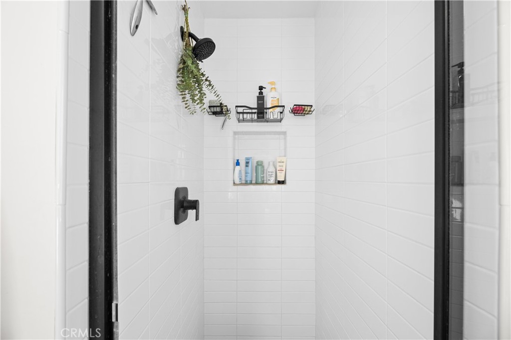 808 Buena Property Photo 35