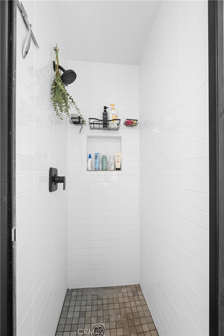 808 Buena Property Photo 36