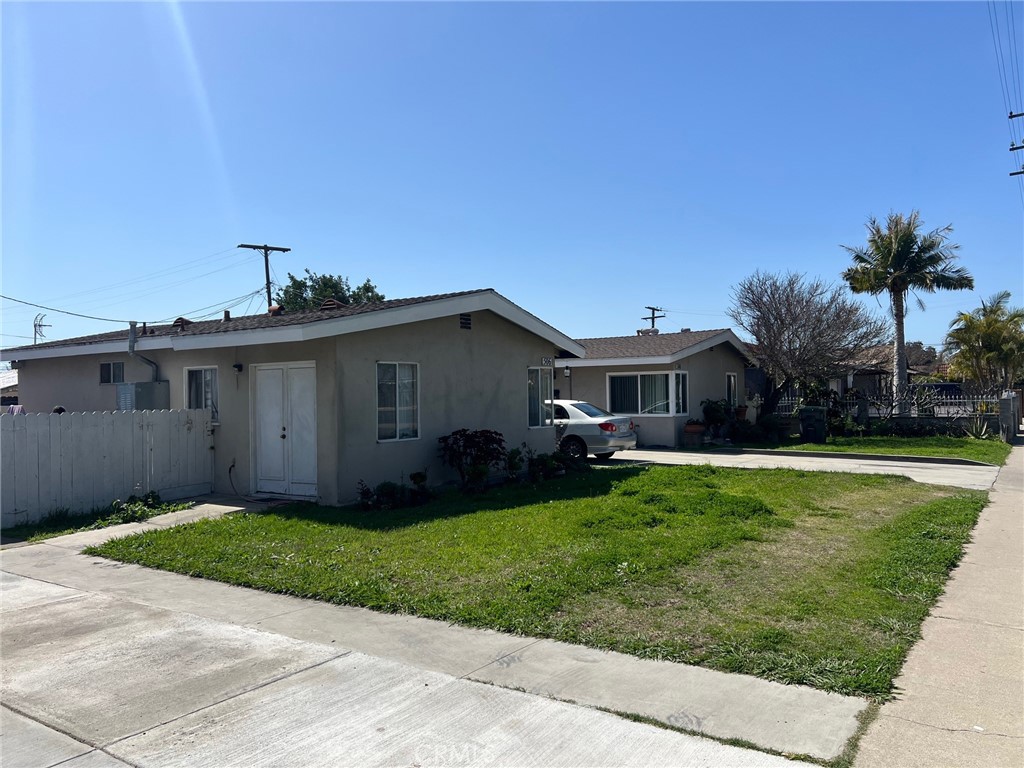 508 W Edinger Avenue Property Photo 1