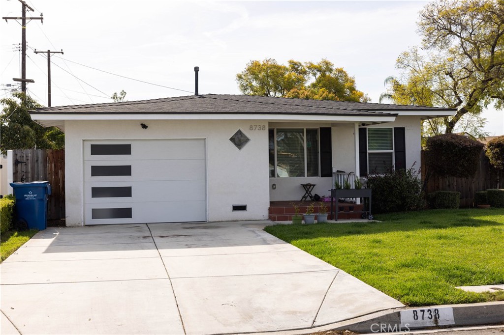 8738 Bright Avenue Property Photo