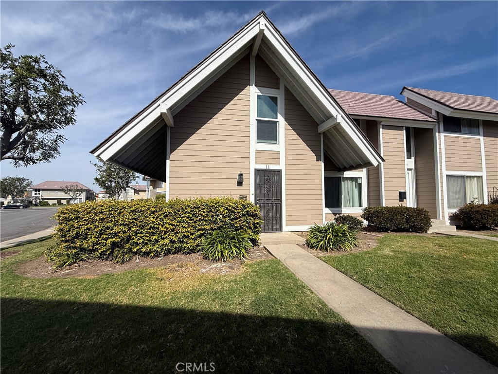 92604 Real Estate Listings Main Image