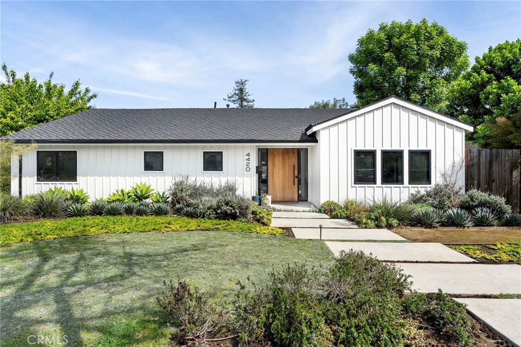 4420 California Avenue Property Photo