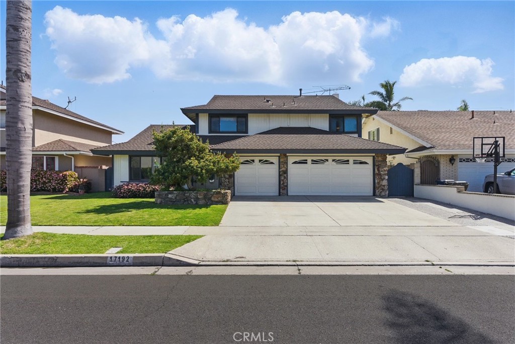 17192 Saint Andrews Lane Property Photo 1