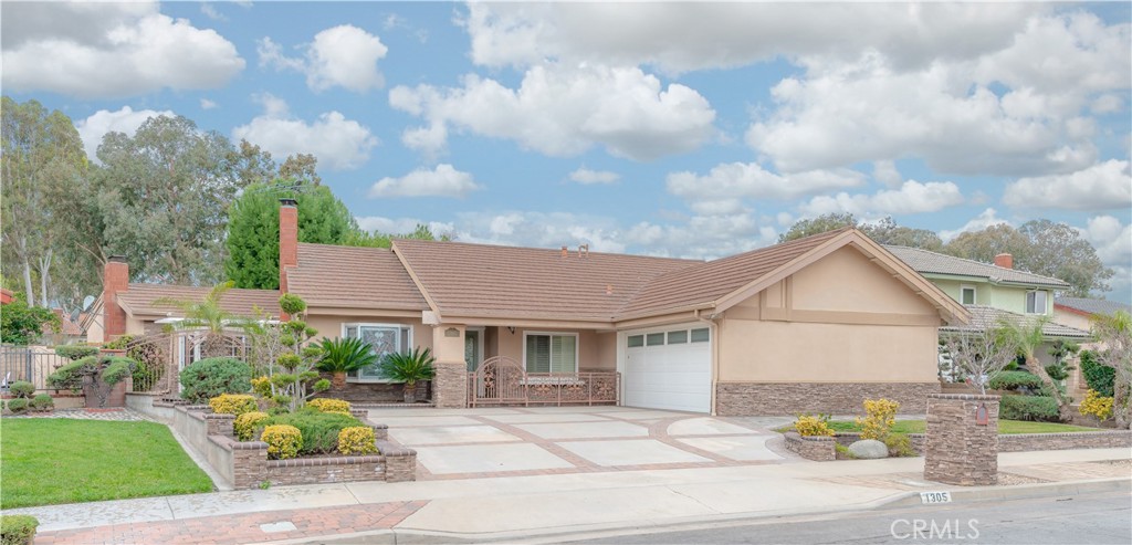 1305 Post Road Property Photo