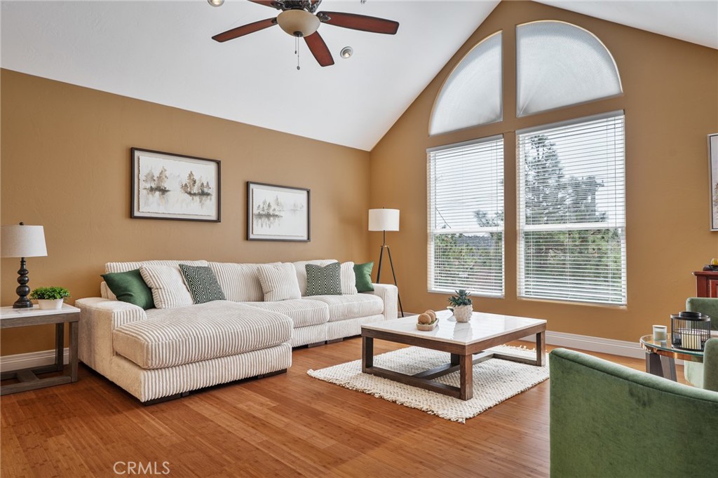 27732 North Bay Road Property Photo 9