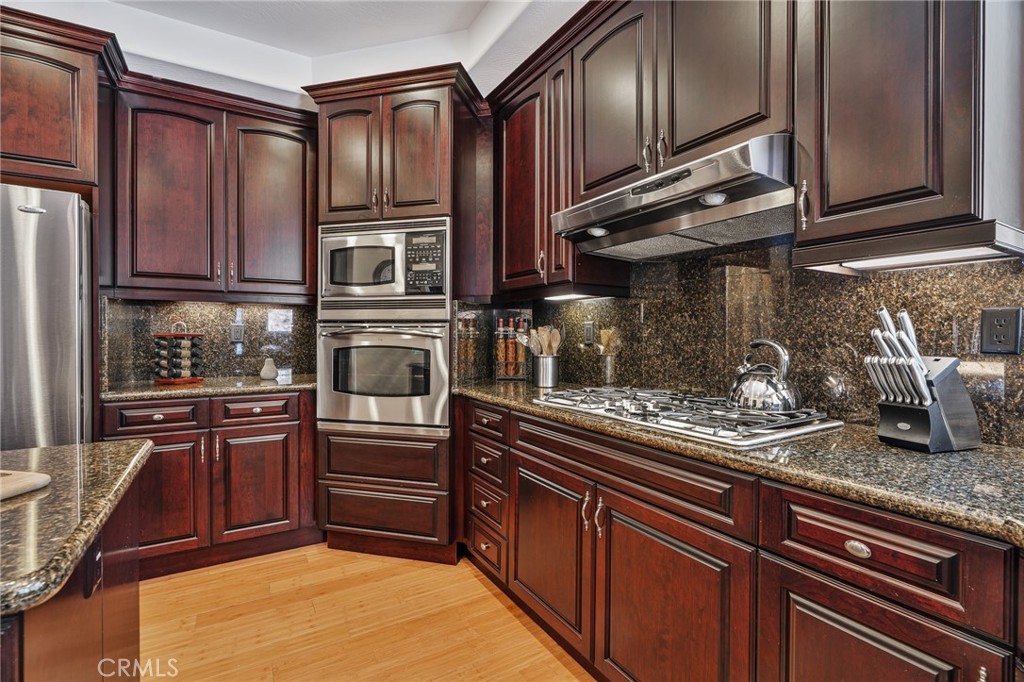 27732 North Bay Road Property Photo 14