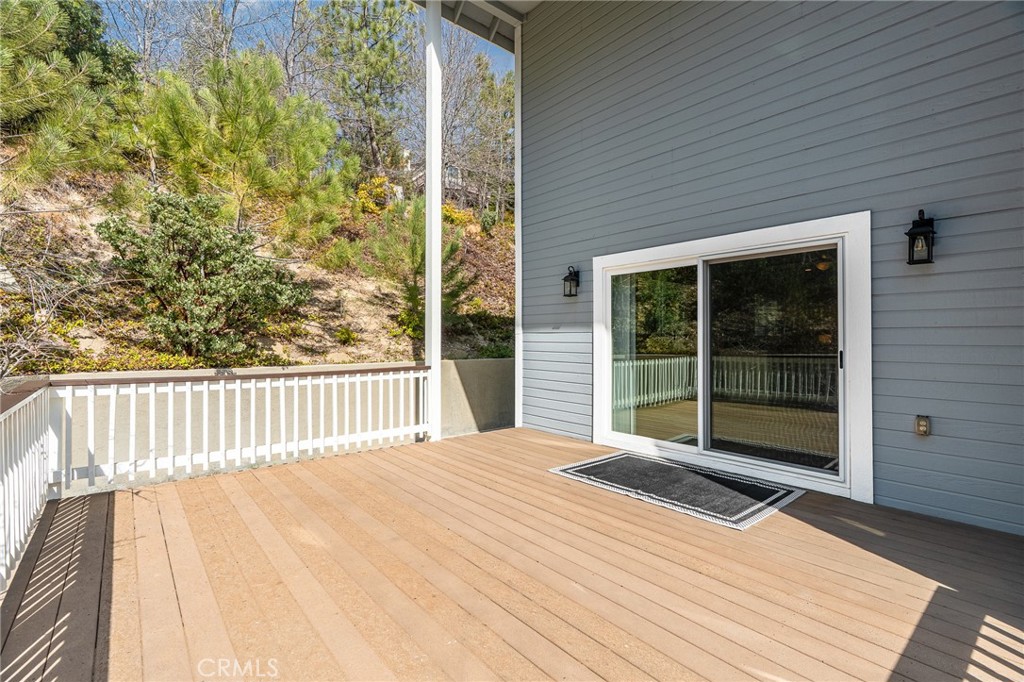 27732 North Bay Road Property Photo 37