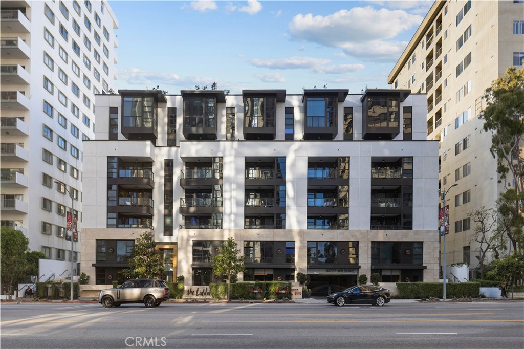 10777 Wilshire Boulevard 310 Property Photo