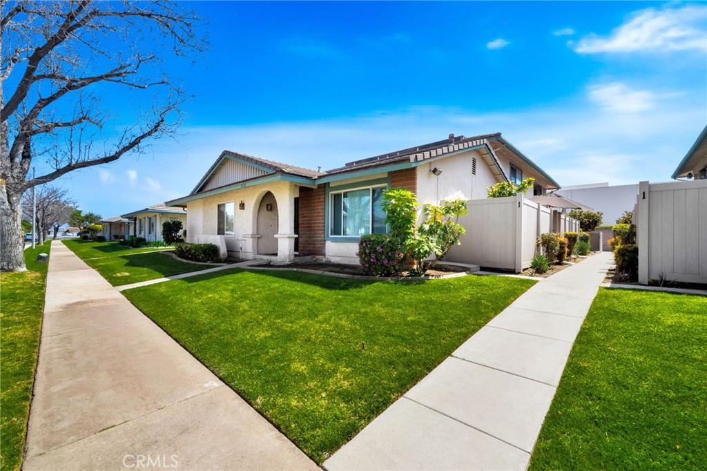 10724 Droxford Street 4 Property Photo