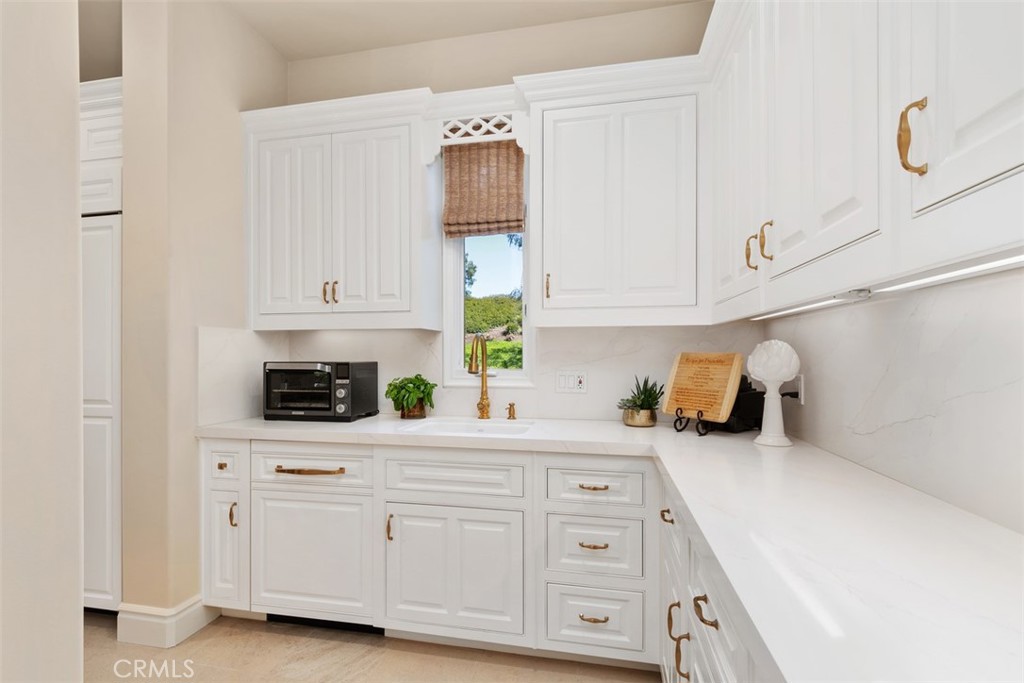 1 Searidge Property Photo 31