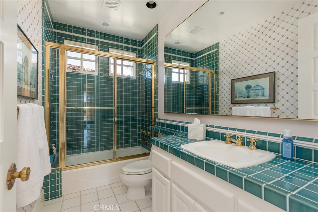 1 Searidge Property Photo 53