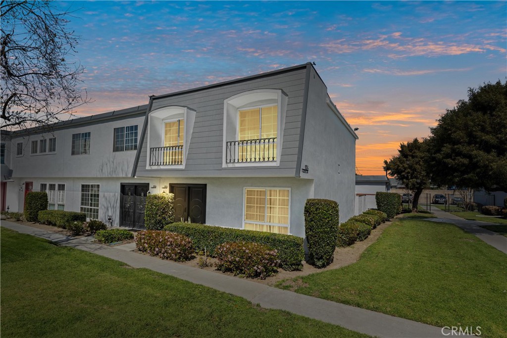 Orange County Real Estate Listings Main Image